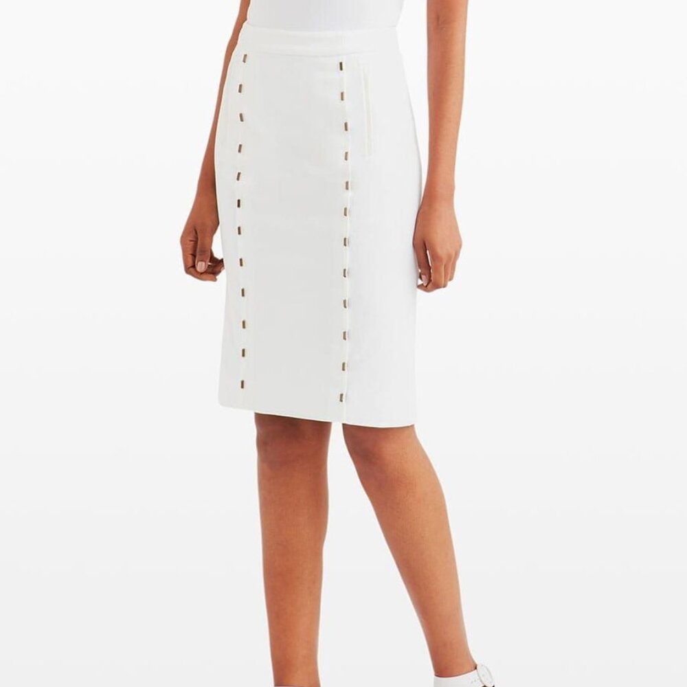 Per Se by Carlisle NWT white denim skirt with stud hardware trim